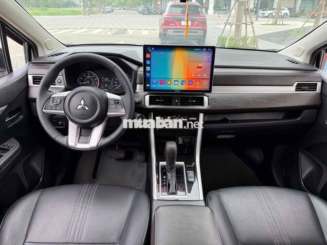 Mitsubishi Xpander Premium 2023 Trắng 75000 km