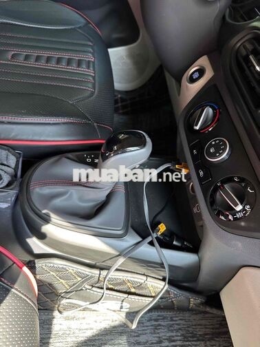 Hyundai Grand i10 2024 1.2 Tự động Đỏ 8..900 km