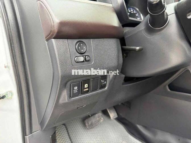 Mitsubishi Xpander Premium 2023 Trắng 75000 km