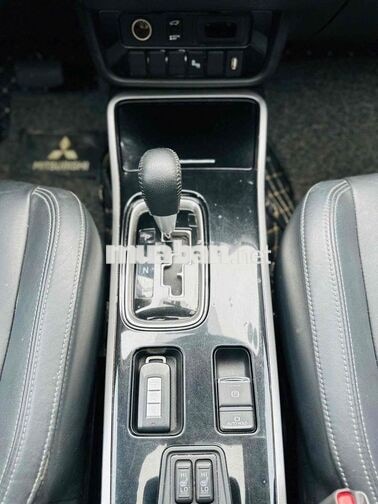 Mitsubishi Outlander sx2021 Premium