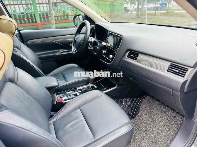 Mitsubishi Outlander sx2021 Premium