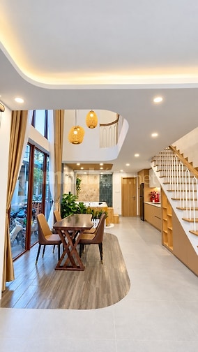 NHÀ GÓC CHÍNH CHỦ NGAY CẦU RỒNG KIỆT Ô TÔ ĐỖ SẴN DÒNG TIỀN