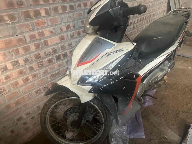 Honda Wave 2012 Đen trắng đỏ Việt Nam