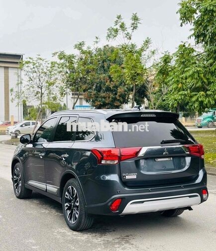 Mitsubishi Outlander sx2021 Premium