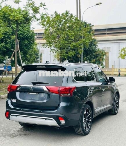 Mitsubishi Outlander sx2021 Premium