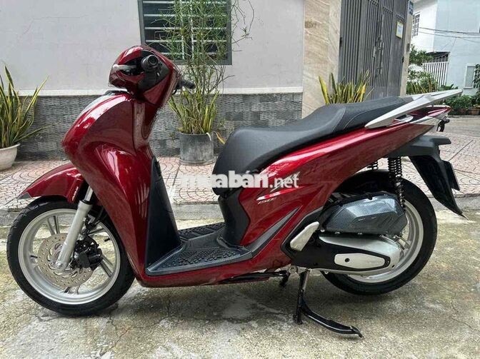 SH 150 dk 10/2023 ABS ( date 2022 ) 12.000km.BSTP