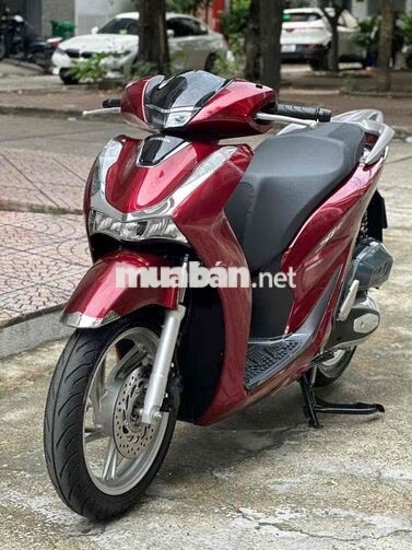 SH 150 dk 10/2023 ABS ( date 2022 ) 12.000km.BSTP