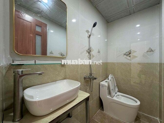 CHO THUÊ CĂN HỘ GIÁ RẺ FULL NỘI THẤT NGAY TÊN LỬA CHỈ TÍNH ĐIỆN NƯỚC