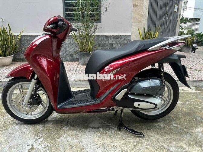 SH 150 dk 10/2023 ABS ( date 2022 ) 12.000km.BSTP