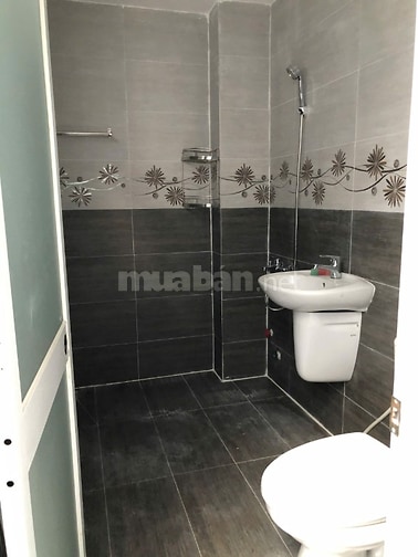 Bán nhà đường Cao Thắng,Phú Nhuận,nhà 2 tầng BTCT mới 36m2 chỉ 5,5 tỷ