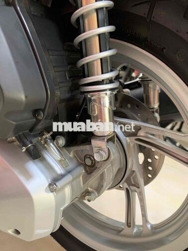 Honda SH 125 CBS 2025 Trắng