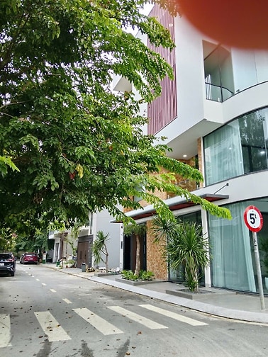 Cho thuê nhà hẻm xe hơi làm văn phòng/Studio Livetream/ Kho TMDT