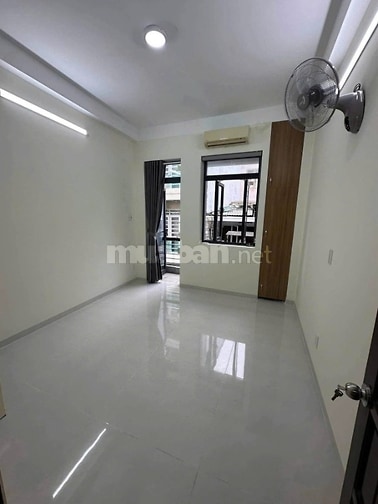 Nhà nguyên căn 1/Phan Xích Long 103m2 trệt 1 lầu 2PN full nt giá 14,5