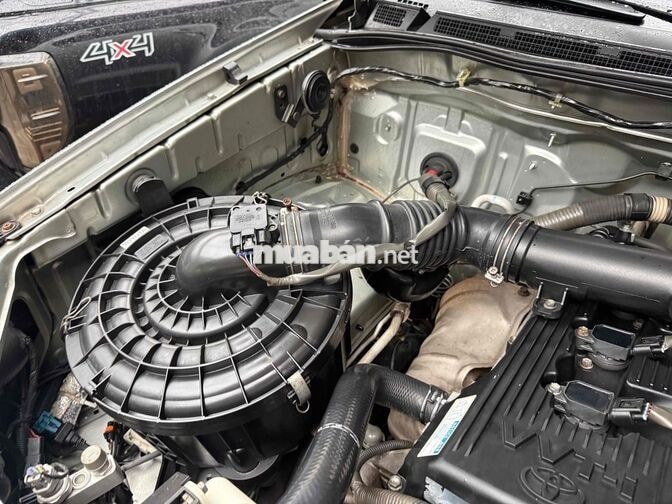 Toyota Fortuner 2009 Tự động Bạc 7 chỗ