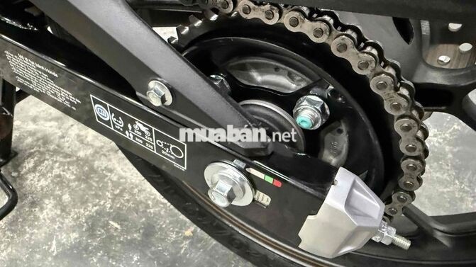 Winner V4 ABS 2025 LƯỚT 4500 km siêu cọp Bạc nhám