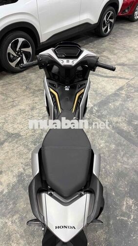 Winner V4 ABS 2025 LƯỚT 4500 km siêu cọp Bạc nhám