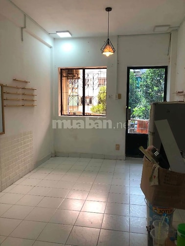 Bán Căn Hộ Chung Cư Mười Mẫu Phường Bình Trưng Đông Quận 2 cũ. Lầu 1 