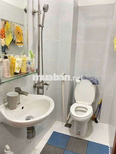 CHO THUÊ NHÀ 4PN 5WC FULL NỘI THẤT ĐS8 P11 GÒ VẤP