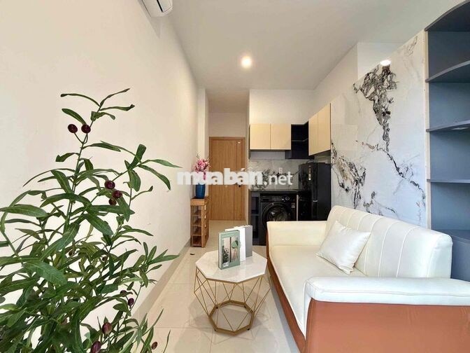 CĂN HỘ DỊCH VỤ PHÒNG STUDIO TÁCH BẾP BAN CÔNG | CỬA SỔ ~ GẦN ETOWN
