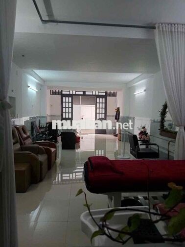 Mặt bằng không chị cho thuê 6,9tr  CTL.phòng trên trọ giá 3tr Địa chỉ: