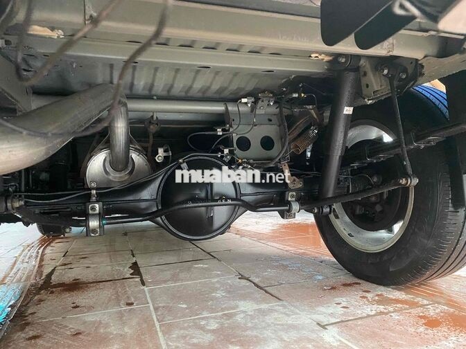 Ford Everest Số sàn Máy dầu Bạc