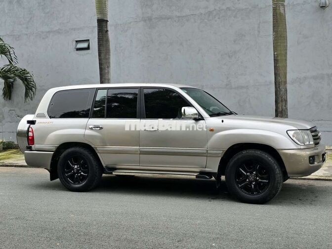 Toyota Landcruiser LC105 2005 Vàng cát Số sàn