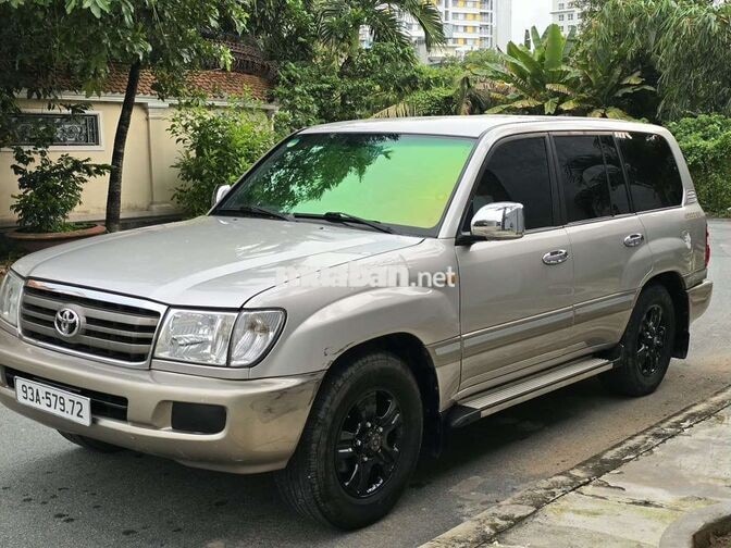 Toyota Landcruiser LC105 2005 Vàng cát Số sàn
