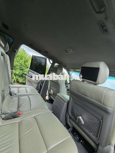 Toyota Landcruiser LC105 2005 Vàng cát Số sàn