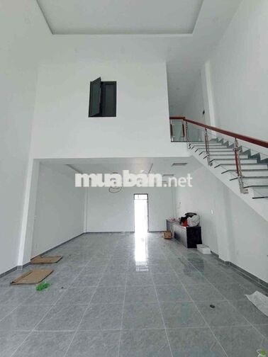 CHO THUÊ NHÀ MỚI 100% 8tr - 2pn - ĐƯỜNG XE TẢI - Sân đậu oto