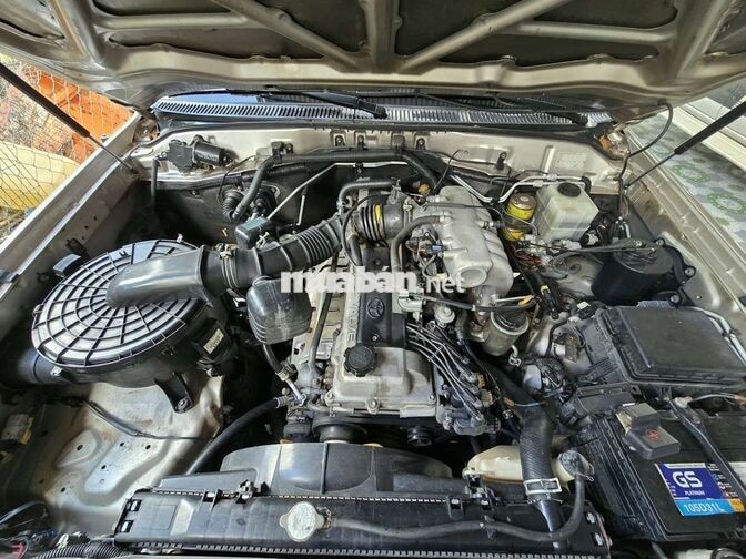 Toyota Landcruiser LC105 2005 Vàng cát Số sàn