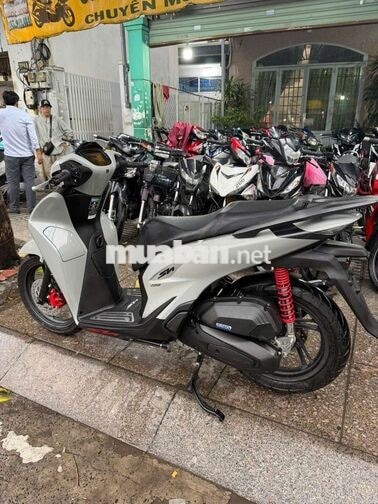 Honda SH 160 ABS Cao cấp 2026 Xám