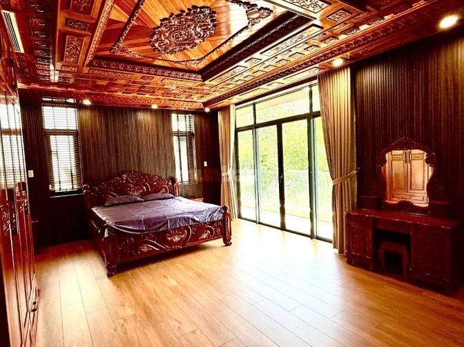 Giảm 42T xuống 38T. Biệt thự Đại Phúc Green Villas, đối dện công viên