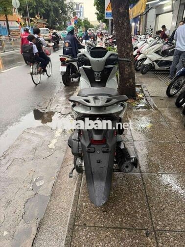 Honda SH 160 ABS Cao cấp 2026 Xám