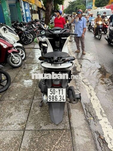 Honda SH 125 2024 Trắng Đã sử dụng