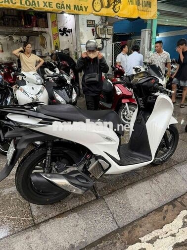 Honda SH 125 2024 Trắng Đã sử dụng