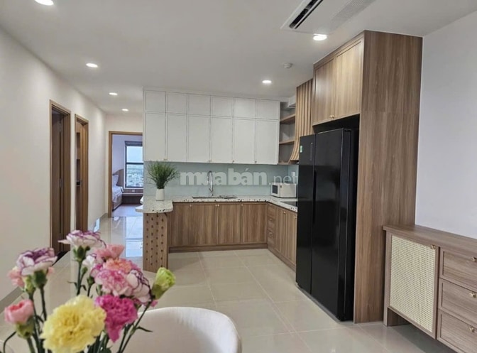Rẻ hơn căn kế bên 200 Triệu , sổ sạch 2 tỷ 2 VAT , Lầu 6 nội thất full