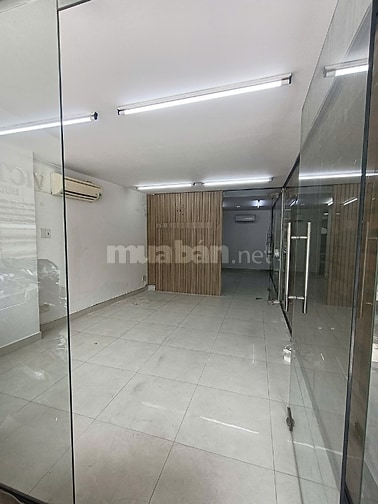 Cho thuê mặt bằng đối diện trường Thoại Ngọc Hầu (767 Lũy Bán Bích)