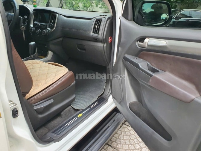 Chevrolet Trailblazer đời 2018, máy dầu, tự động 