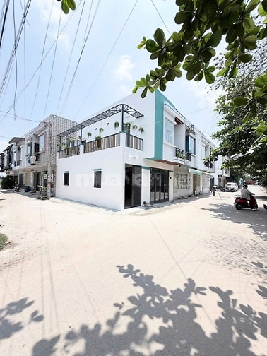 Bán nhà 65m2 góc MTKD 1/ đường nhựa cách KCN Vĩnh Lộc HCM 20 phút