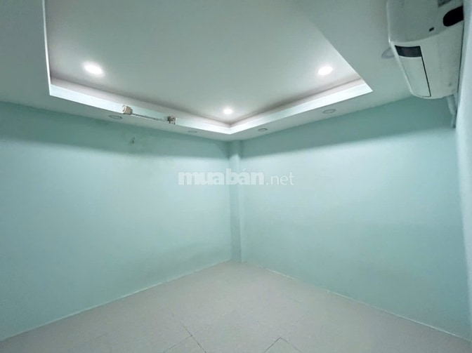 3 tầng Âu Dương Lân P3 Q8 2PN, Nhà có sẵn nội thất, gần cầu chữ Y 