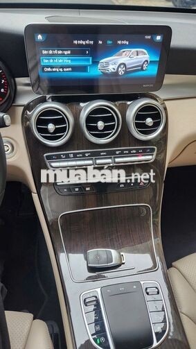GLC200 facelift 2021 siêu lướt nguyên zin