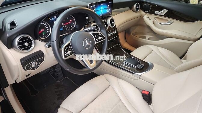 GLC200 facelift 2021 siêu lướt nguyên zin