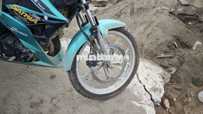 Suzuki Raider FI 150 Xanh Ngọc