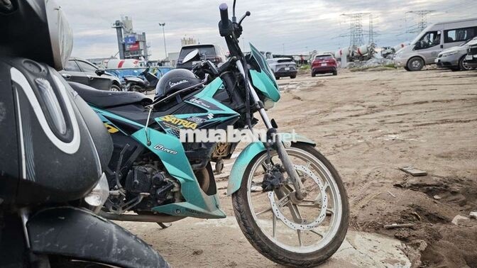 Suzuki Raider FI 150 Xanh Ngọc