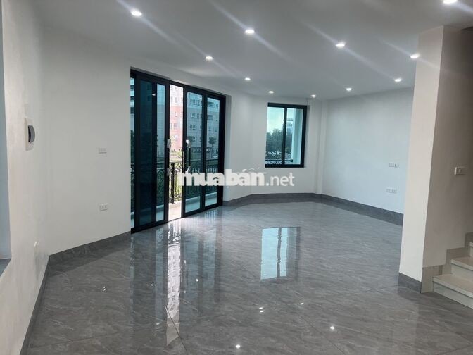 Cho thuê mặt bằng kinh doanh, văn phòng tại Hoài Đức