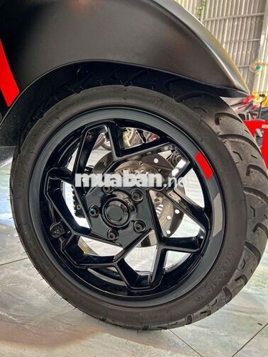 Piaggio Vespa 125ie 2025 Đen Siêu lướt