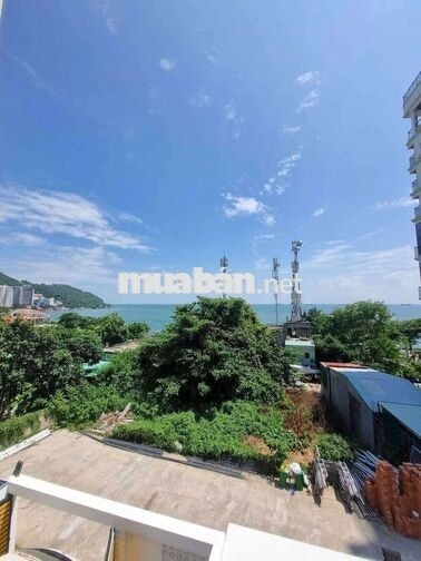 Cho thuê villa hồ bơi 5PN gần biển full nội thất