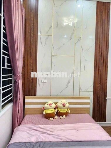 Chính chủ cho thuê nhà nguyên căn phố Hoàng Mai 30m2 x4T 4PN giá 9 tri