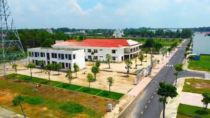 Cần bán lô đất ngay cạnh trường, trong KDT ngay KCN lớn