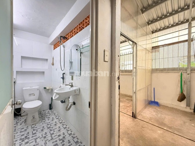 CHO THUÊ CĂN HỘ CHUNG CƯ 518 VÕ VĂN KIẸT, QUẬN 1, TIỆN KINH DOANH